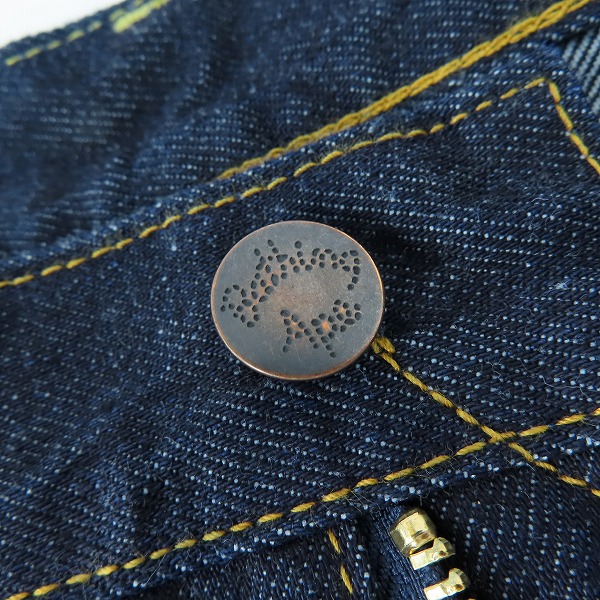 実際に弊社で買取させて頂いた【未使用】A BATHING APE/アベイシングエイプ BAPE STA デニムパンツ 001DPK221001F/Lの画像 7枚目