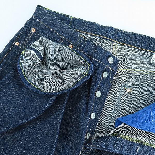 実際に弊社で買取させて頂いた【未使用】SUGAR CANE/シュガーケーン 14oz 沖縄 琉球混藍砂糖黍 左綾デニムパンツ SC40301A/W38 L36の画像 2枚目