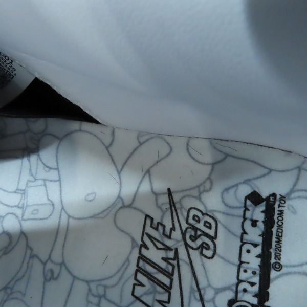 実際に弊社で買取させて頂いた【未使用】NIKE×MEDICOM TOY/ナイキ×メディコムトイ SB DUNK LOW OG QS BE@RBRICK ダンク CZ5127-001 28.0の画像 6枚目