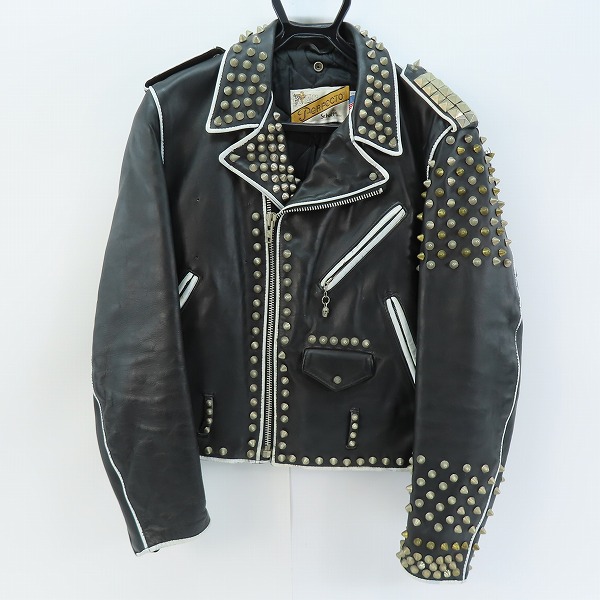 実際に弊社で買取させて頂いたSCHOTT/ショット バイカータグ後期  ダブルライダース スタッズカスタム ジャケット 40
