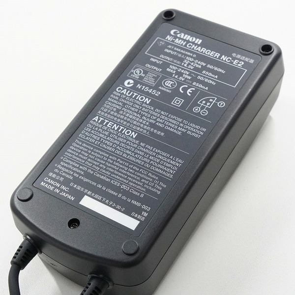 実際に弊社で買取させて頂いたCanon/キャノン NC-E2 Ni-MH CHARGER ニッケル水素チャージャー 充電器 動作確認済みの画像 2枚目