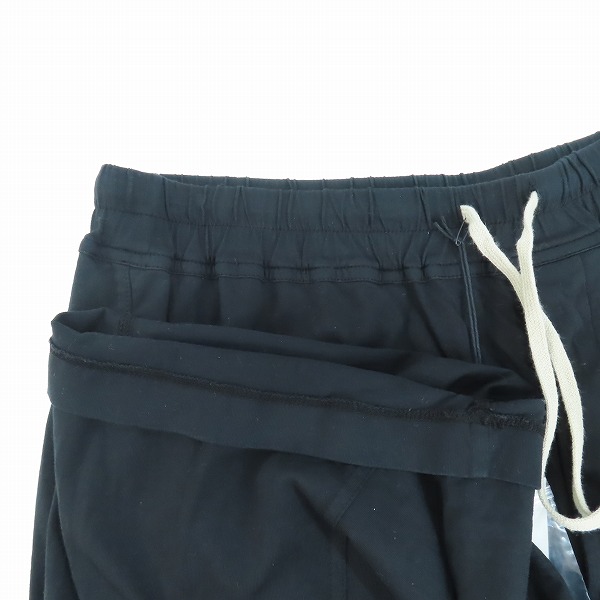 実際に弊社で買取させて頂いた【未使用】Rick Owens/リックオウエンス DU20S5380-RIG DRKSHDW ダークシャドウ PODS ポッズ サルエル ハーフ パンツ/Mの画像 2枚目