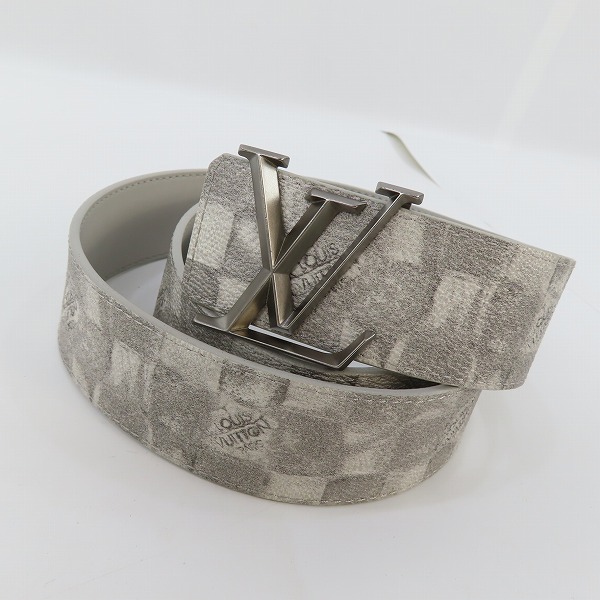 実際に弊社で買取させて頂いたLOUIS VUITTON/ルイヴィトン サンチュール･LVイニシアル PVC×レザー ベルト MP300 100/40