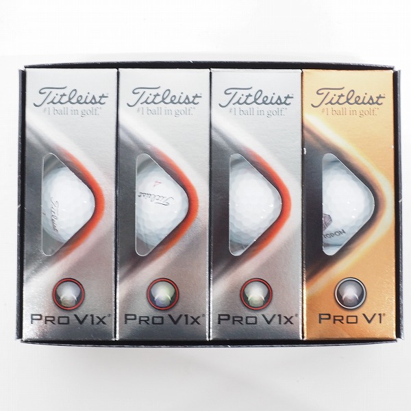 実際に弊社で買取させて頂いた【未使用/オウンネーム】Titleist/タイトリスト PRO V1x・V1 ゴルフボール ホワイト 計1ダース