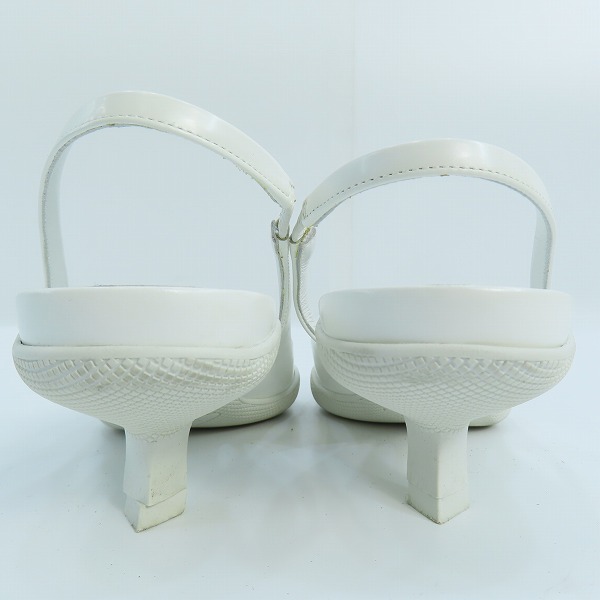 実際に弊社で買取させて頂いたPRADA/プラダトライアングル パッチ パンプス/35の画像 1枚目