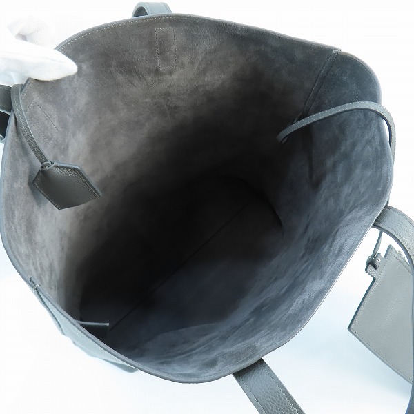 実際に弊社で買取させて頂いたSAINT LAURENT/サンローラン SHOPPING BAG HOLD/ボールド レザー トートバッグ 676657の画像 3枚目