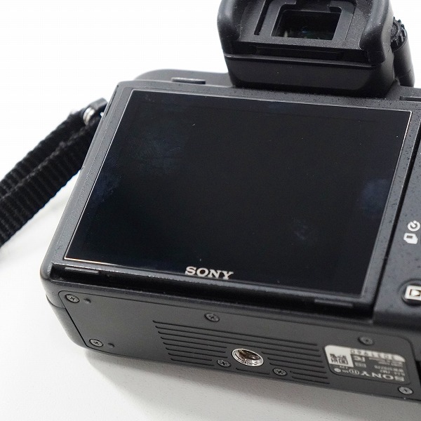 実際に弊社で買取させて頂いたSONY/ソニー ILCE-7M2 α7 II アルファ7 II ミラーレス一眼 デジタルカメラ ボディ 動作確認済みの画像 5枚目