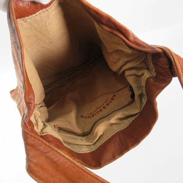 実際に弊社で買取させて頂いたARTS&SCIENCE/アーツアンドサイエンス レザー ミニ トート バッグの画像 4枚目