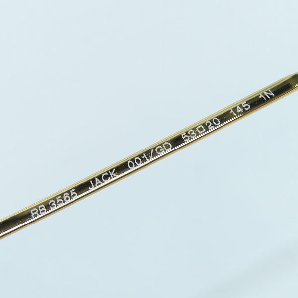 実際に弊社で買取させて頂いたRay-Ban/レイバン サングラス/アイウェア JACK RB3565 001/GDの画像 6枚目