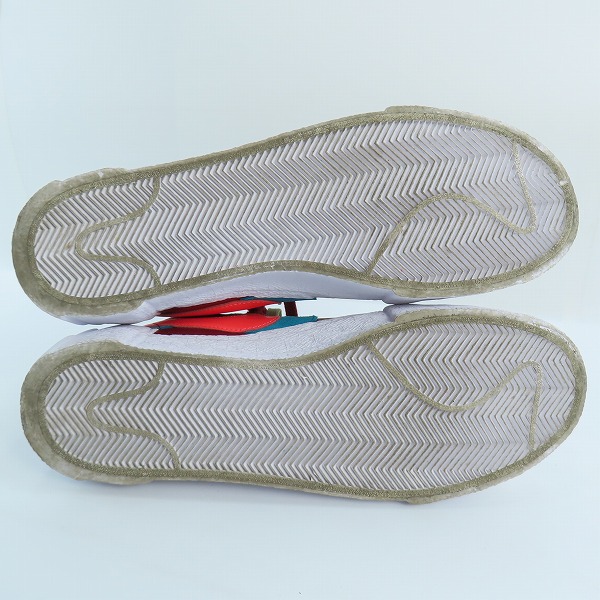 実際に弊社で買取させて頂いたNIKE×SACAI×KAWS/ナイキ×サカイ×カウズ BLAZER LOW SACAI KAWS ブレーザー DM7901-600 29.0の画像 2枚目