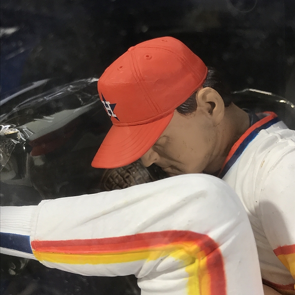 実際に弊社で買取させて頂いた【未開封】McFARLANE TOYS/マクファーレントイズ HOUSTON ASTROS/ヒューストン・アストロズ Nolan RYAN 12インチ フィギュアの画像 4枚目