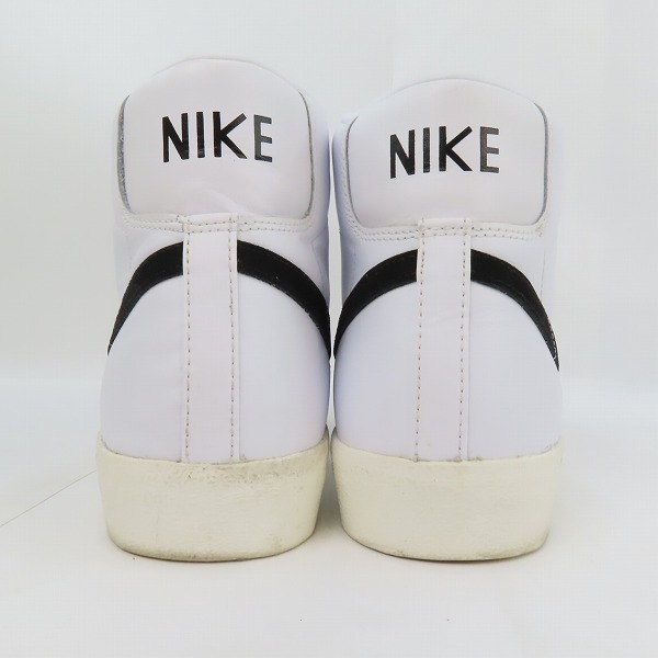 実際に弊社で買取させて頂いたNIKE/ナイキ BLAZER MID 77 VINTAGE/ブレーザー ミッド ヴィンテージ ホワイト/ブラック BQ6806-100/28.5の画像 1枚目