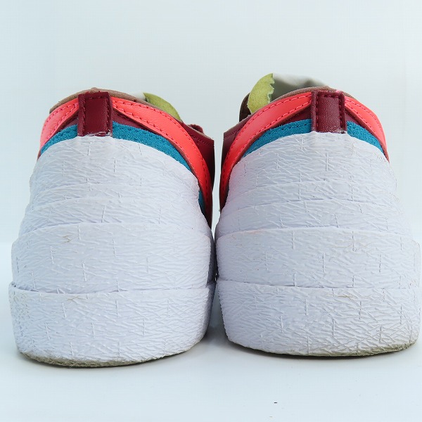 実際に弊社で買取させて頂いたNIKE×SACAI×KAWS/ナイキ×サカイ×カウズ BLAZER LOW SACAI KAWS ブレーザー DM7901-600 29.0の画像 1枚目