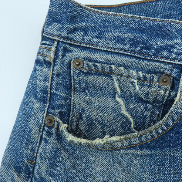 実際に弊社で買取させて頂いたLEVI'S/リーバイス ヴィンテージ 501 66前期 ボタン裏刻印6/点々 ボタンフライデニムパンツの画像 4枚目