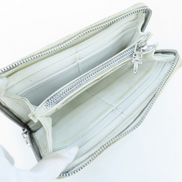 実際に弊社で買取させて頂いたCHROME HEARTS/クロムハーツ REC F 3PTCH/REC-F ZIP 3セメタリークロスパッチ ウォレット  ホワイトの画像 3枚目