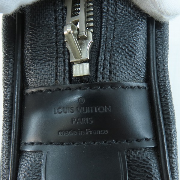 実際に弊社で買取させて頂いたLOUIS VUITTON/ルイヴィトン ダミエ グラフィット ポルト ドキュマン ヴォワヤージュ ビジネスバッグ N41125 の画像 4枚目