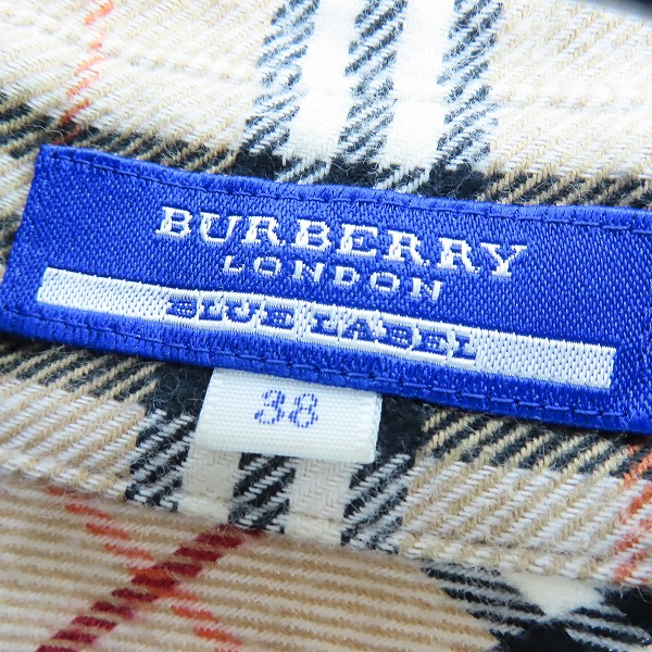 実際に弊社で買取させて頂いたBurberry London BLUE LABEL/バーバリーロンドン ブルーレーベル ノバチェック 長袖ボタンシャツ FEF33-639-52/38の画像 2枚目