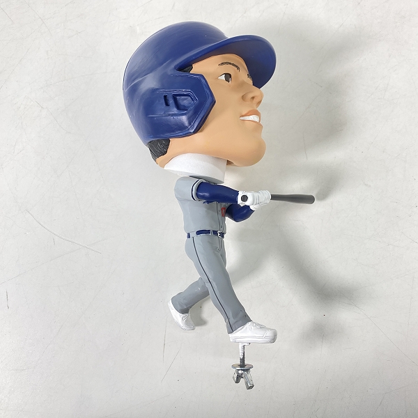 実際に弊社で買取させて頂いたFOCO BIG HEADS ロサンゼルス・ドジャース ＃17 大谷翔平 打者 ボブルヘッド フィギュア 首振り人形の画像 2枚目