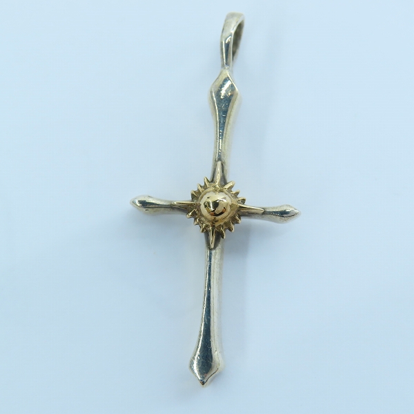 実際に弊社で買取させて頂いたARIZONA FREEDOM/アリゾナフリーダム 太陽神 シェイプクロス ペンダントトップ の画像 1枚目