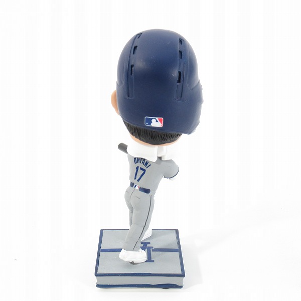 実際に弊社で買取させて頂いたFOCO MINI  BIG HEADS ロサンゼルス・ドジャース ＃17 大谷翔平 打者 ボブルヘッド フィギュア 首振り人形の画像 2枚目