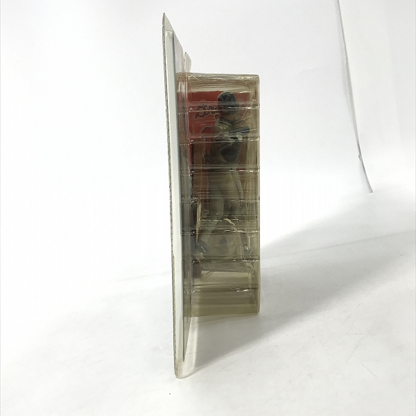 実際に弊社で買取させて頂いた【未開封】McFARLANE TOYS/マクファーレントイズ アトランタ・ブレーブス #10 CHIPPER JONES フィギュアの画像 3枚目