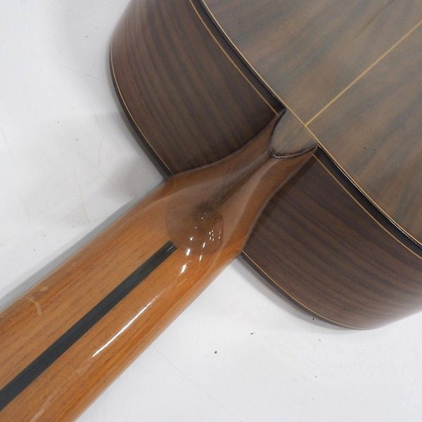 実際に弊社で買取させて頂いた★【難有り】Alhambra/アルハンブラ 8P クラシックギター スペイン製 ハードケース付の画像 8枚目