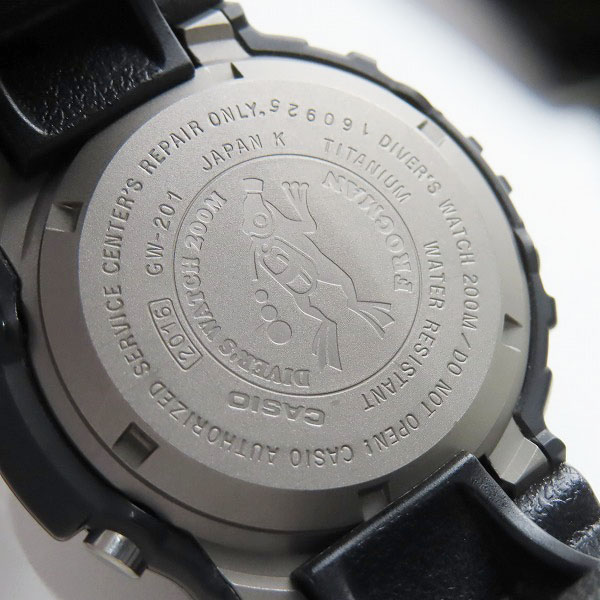 実際に弊社で買取させて頂いたG-SHOCK/Gショック FROGMAN フロッグマン 毒蛙 マジョーラカラー 腕時計 GW-201-6JFの画像 3枚目