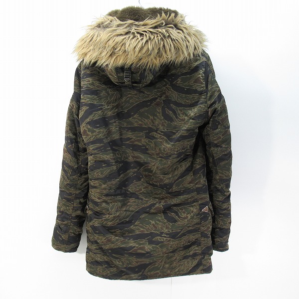 実際に弊社で買取させて頂いたHYSTERIC GLAMOUR/ヒステリックグラマー HG プリマロフト タイガーカモ N-3B ジャケット Mの画像 1枚目