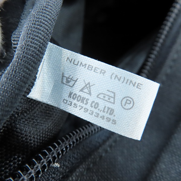 実際に弊社で買取させて頂いたNUMBER (N)INE×Fender/ナンバーナイン×フェンダー  ロゴ グラフィック ボディバッグの画像 5枚目