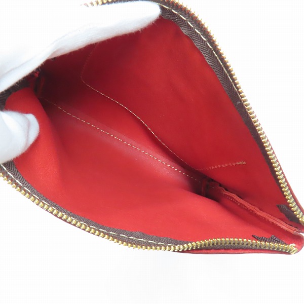 実際に弊社で買取させて頂いたHERZ/ヘルツ レザー マチ付き ポーチ レッド×ブラックの画像 3枚目