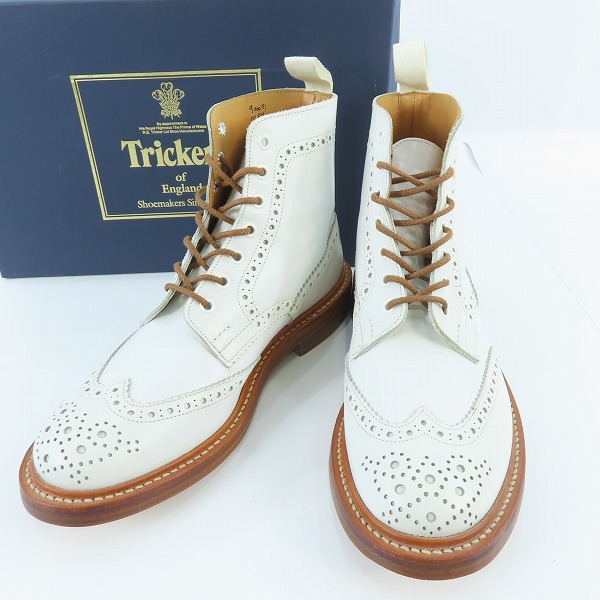 実際に弊社で買取させて頂いたTrickers/トリッカーズ MOLTON/モールトン カントリーブーツ ウイングチップ ホワイト M2508/9