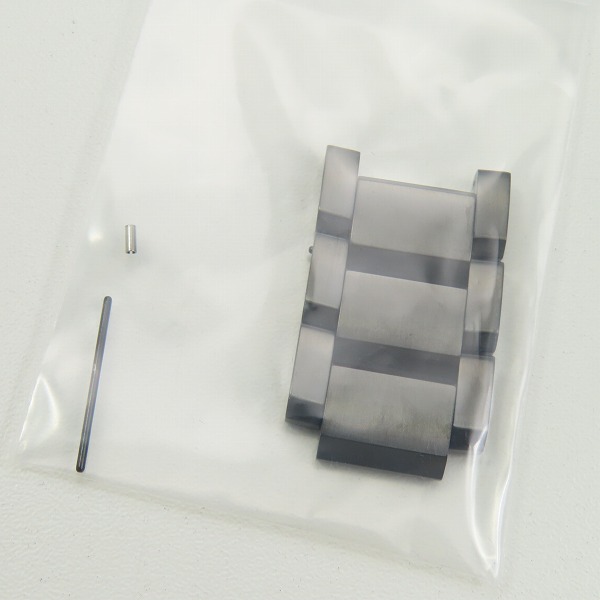 実際に弊社で買取させて頂いたG-SHOCK/Gショック MR-G SERIES 赤備え タフソーラー 腕時計 MRG-B2000B-1A4JRの画像 8枚目