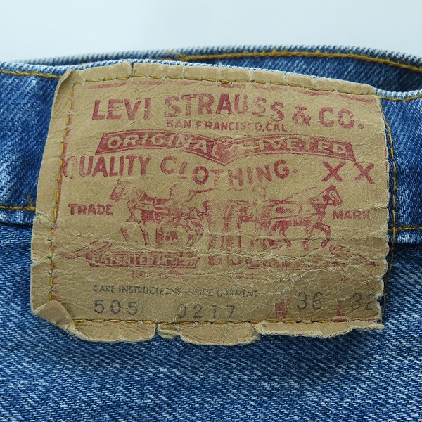 実際に弊社で買取させて頂いたLevi's/リーバイス 505-0217 デニム パンツ 42TALON ボタン裏650 82年製 W36の画像 4枚目