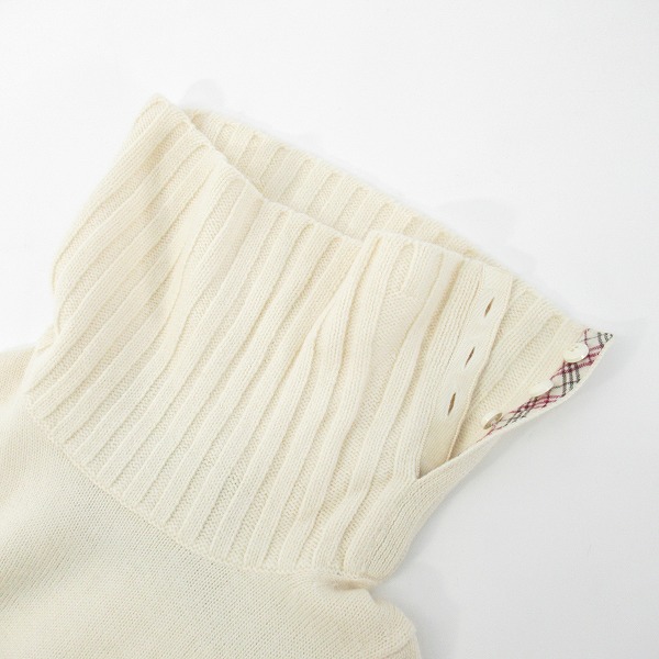 実際に弊社で買取させて頂いたBURBERRY LONDON BLUE LABEL/バーバリーロンドン ブルーレーベル タートルネック ニット E1N46-279-02/38の画像 6枚目