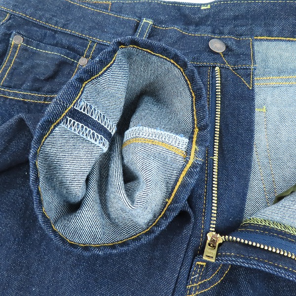 実際に弊社で買取させて頂いた【未使用】A BATHING APE/アベイシングエイプ BAPE STA デニムパンツ 001DPK221001F/Lの画像 2枚目