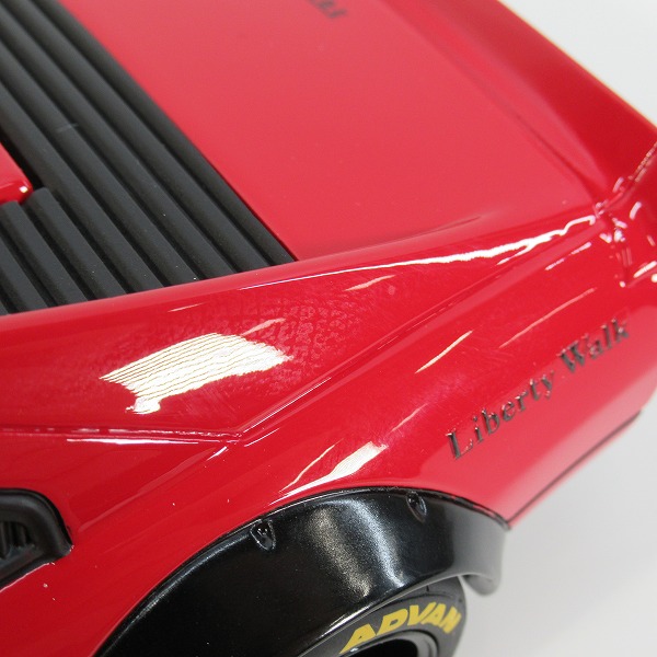 実際に弊社で買取させて頂いたGT SPIRIT/GTスピリット 1/18 フェラーリ  308 GTB LB Works/リバティーウォーク レッド LIMITED EDITION ミニカーの画像 5枚目