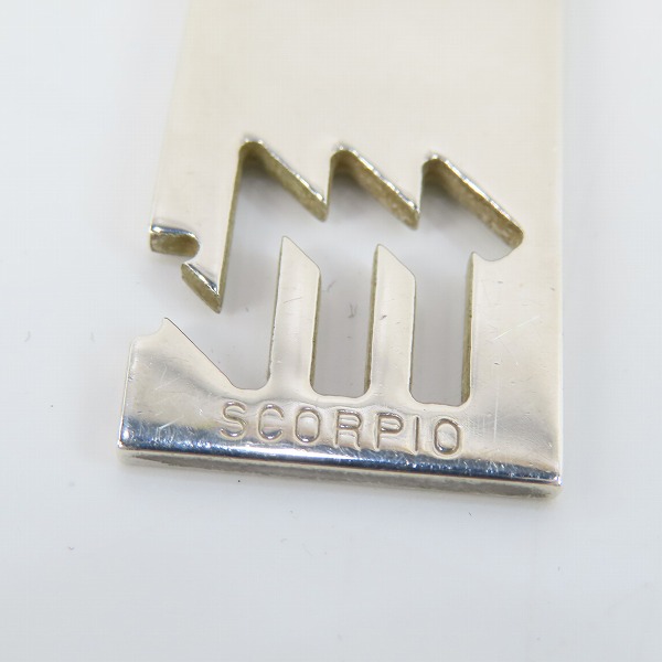 実際に弊社で買取させて頂いたGUCCI/グッチ ホロスコープペンダントトップ SCORPIO/さそり座 紐付きの画像 4枚目