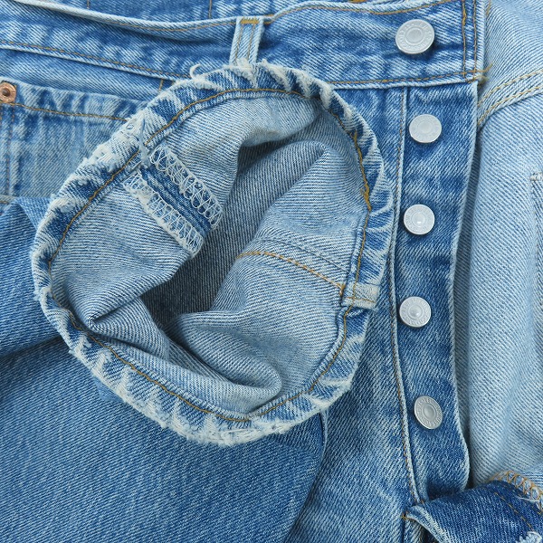 実際に弊社で買取させて頂いたLevis/リーバイス 501XX USA製 刻印524 両面スモールe デニムパンツ/W35L32の画像 2枚目