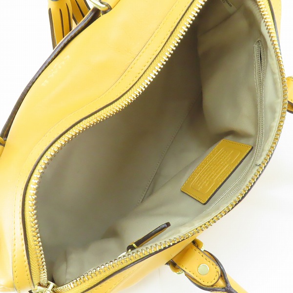 実際に弊社で買取させて頂いたCOACH/コーチ トートバッグ レザー ヘイリー サッチェル レガシー タッセル付き/23574の画像 3枚目