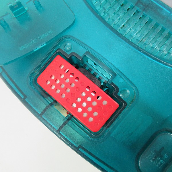 実際に弊社で買取させて頂いた任天堂 Nintendo64/ニンテンドー64 本体 NUS-001 クリアブルー【簡易動作確認済】 の画像 5枚目