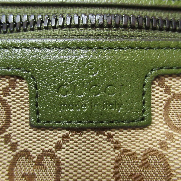 実際に弊社で買取させて頂いたGUCCI/グッチ ダブルG レザー バックパック/リュックサック カーキ 725657の画像 6枚目