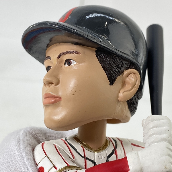 実際に弊社で買取させて頂いたFOCO PLAYER BOBBLE ボブルヘッド  WBC 2023 大谷翔平 打者 ホームユニフォーム 侍ジャパン 首振り フィギュアの画像 5枚目