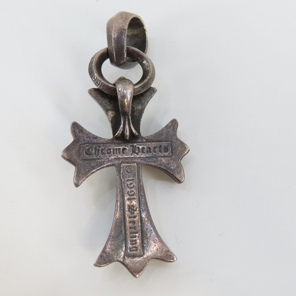 実際に弊社で買取させて頂いたCHROME HEARTS/クロムハーツ CH CRS SML W/BALE スモールCHクロス ペンダントw/プレーンベイルの画像 2枚目