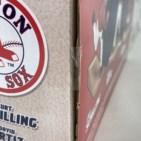 実際に弊社で買取させて頂いた【未開封】McFARLANE TOYS/マクファーレントイズ ボストン・レッドソックス SCHILLING/ORTIZ/VARITEK フィギュアの画像 8枚目