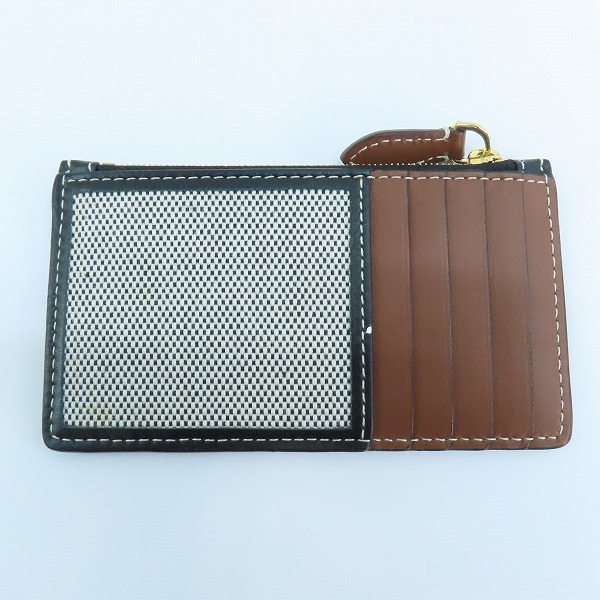 実際に弊社で買取させて頂いたBURBERRY/バーバリー コインケース付きカードケース 8041837-A1189の画像 1枚目