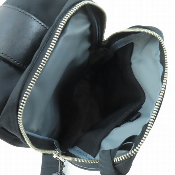 実際に弊社で買取させて頂いたPORTER/ポーター LIFT SLING SHOULDER BAG リフト スリングショルダーバッグ/ボディバッグ  822-06134 の画像 3枚目