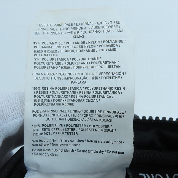 実際に弊社で買取させて頂いたVERSACE JEANS COUTURE/ヴェルサーチジーンズクチュール クロスボディバッグ 72YA4B9Oの画像 5枚目