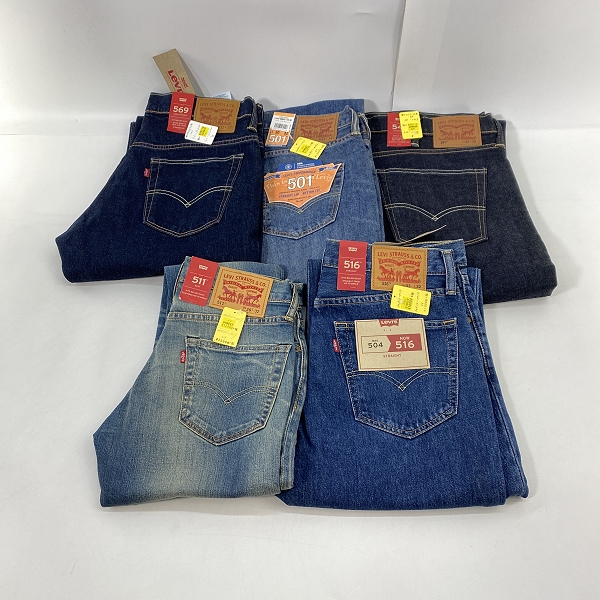 実際に弊社で買取させて頂いた【おまとめ/未使用】LEVIS/リーバイス 511/516/569/501/541 デニムパンツ