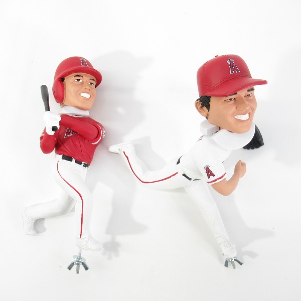 実際に弊社で買取させて頂いたFOCO PLAYER BOBBLE ボブルヘッド ロサンゼルス・エンゼルス ＃17 大谷翔平 二刀流 Spinning Base 首振り フィギュアの画像 1枚目