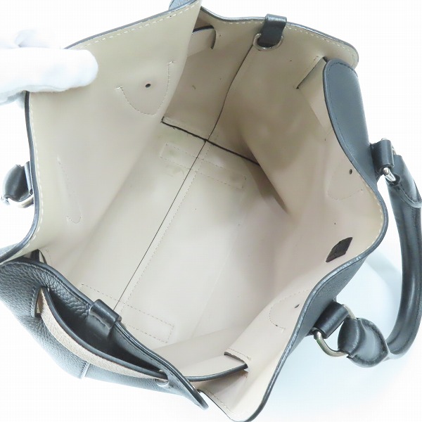 実際に弊社で買取させて頂いたBURBERRY/バーバリー LL SM BELT BAG スモール レザー ベルトバッグ 4078578の画像 3枚目